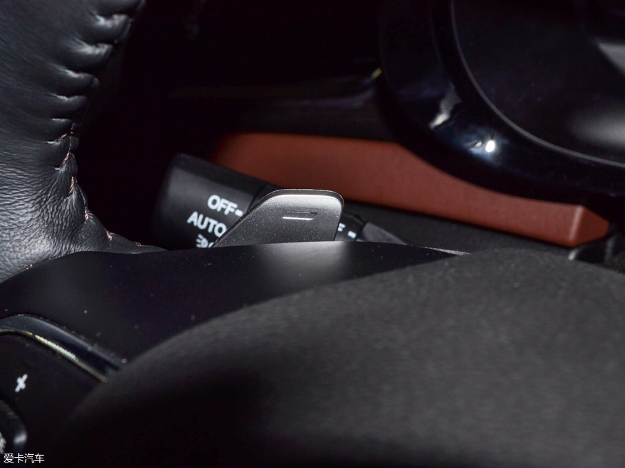 2017GS8 320T ԄӃA