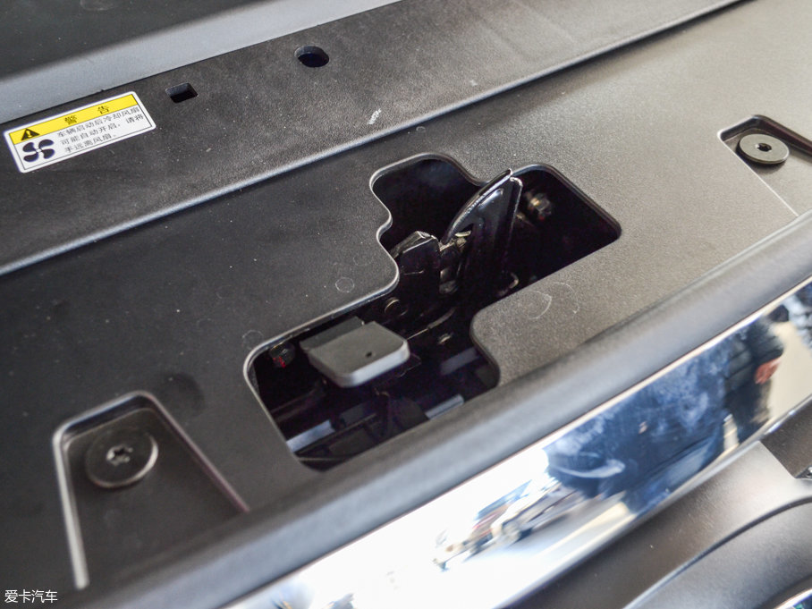 2017GS8 320T ԄӃA