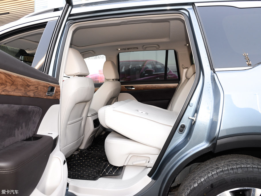 2017GS8 320T ԄӃA