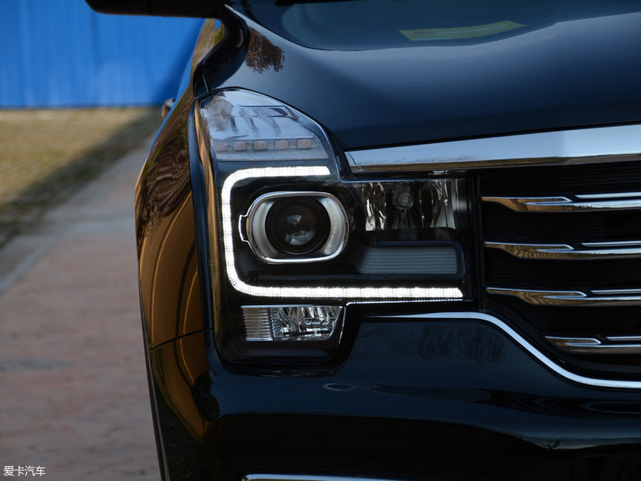 2017GS8 320T ԄӃ(q)A