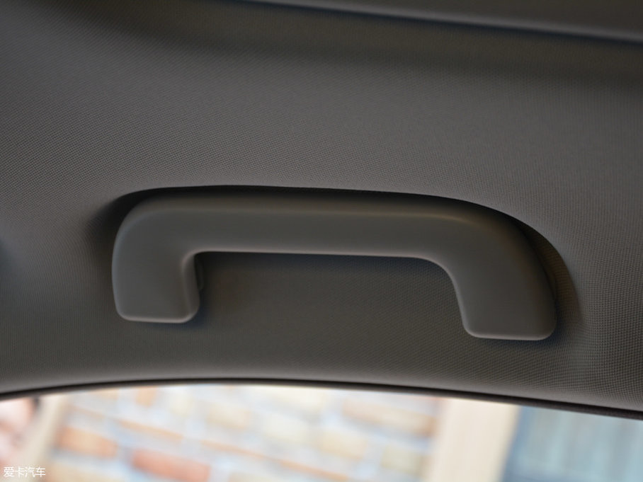 2017GS8 320T ԄӃ(q)A