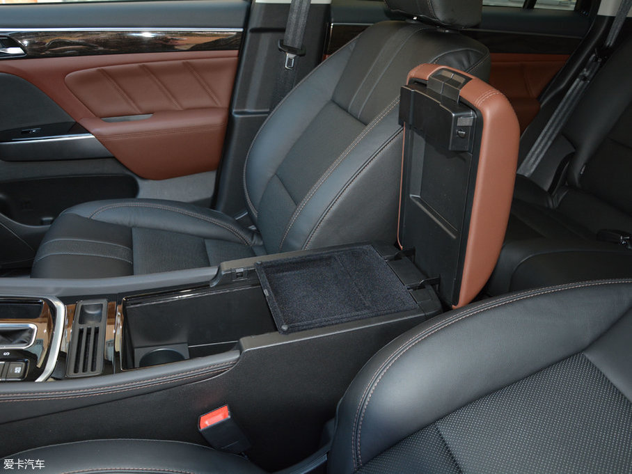 2017GS8 320T Ԅ(dng)(q)A