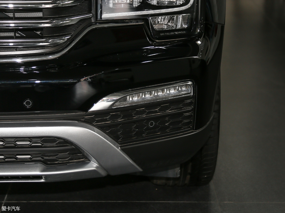 2017GS8 320T Ԅ(dng)(q)A(lin)