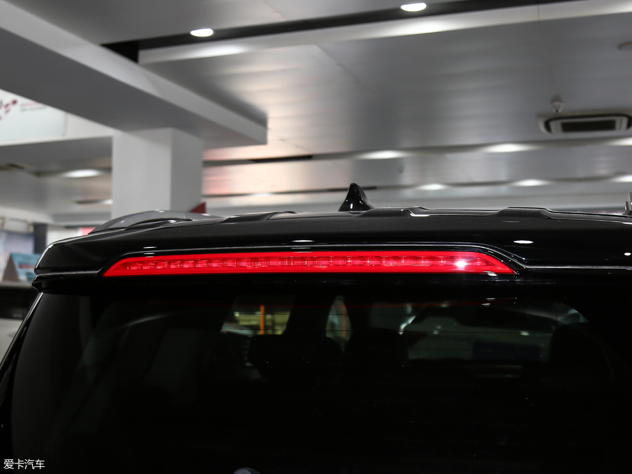 2017GS8 320T Ԅ(q)A(lin)