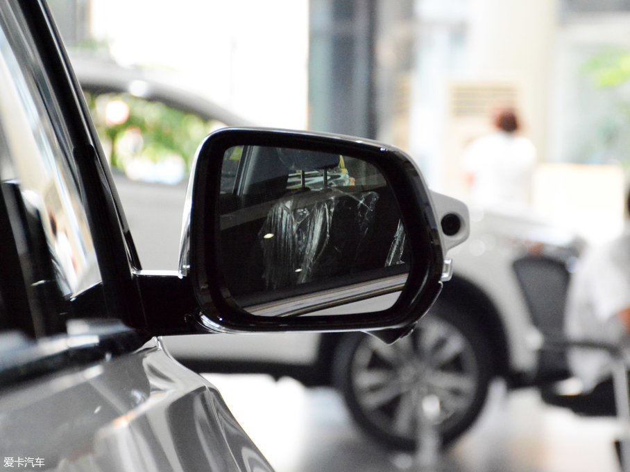 2017GS7 320T A(lin)