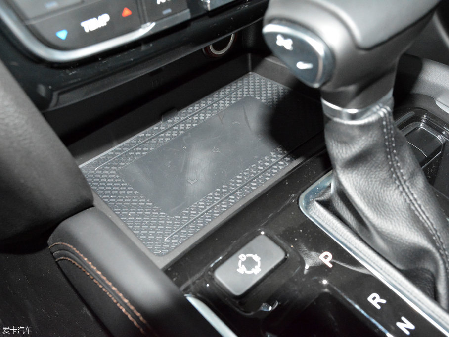 2017GS7 320T A(lin)