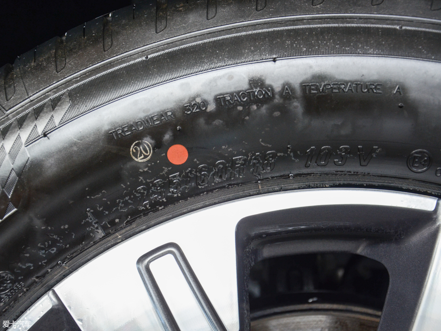 2017GS7 320T A(lin)