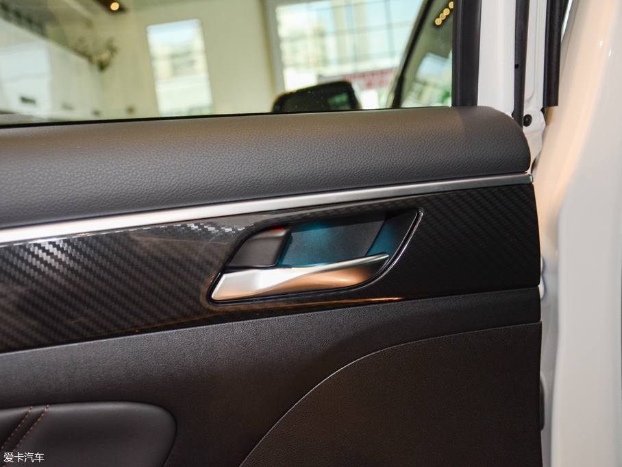 2017GS7 320T A(lin)