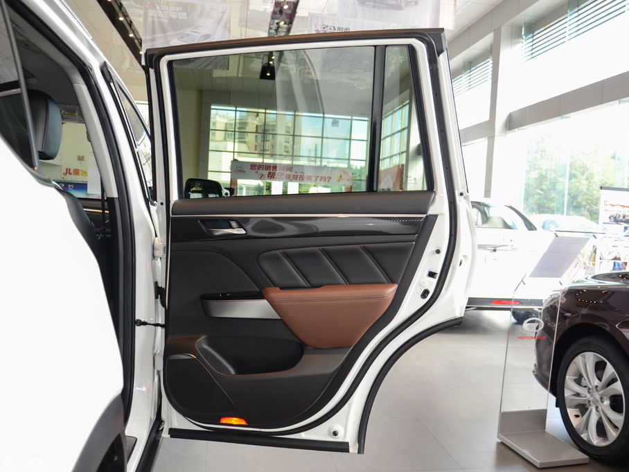 2017GS7 320T A(lin)