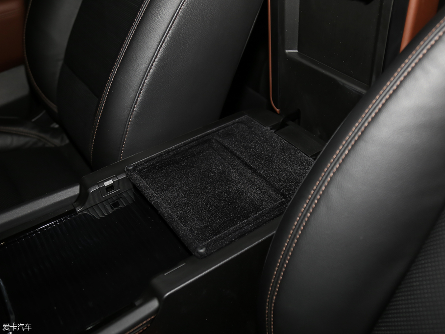 2017GS7 320T A(lin)