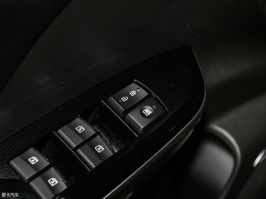 2017GS7 320T A(lin)