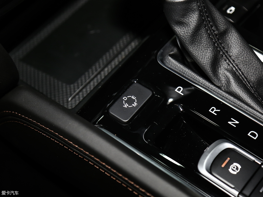 2017GS7 320T A(lin)