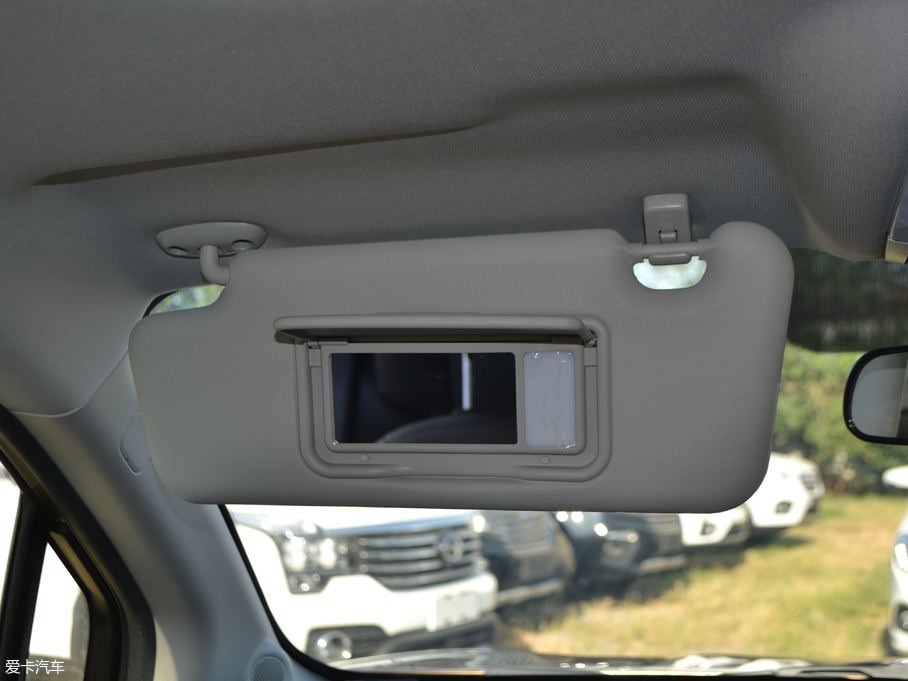 2017GS4 235T Ԅ(dng)(q)Ӣ