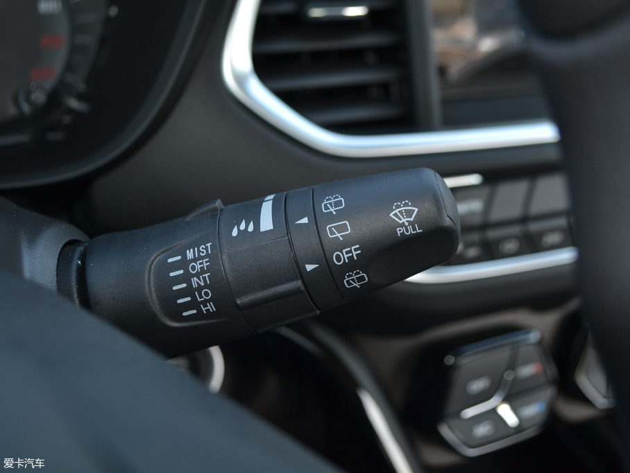 2017GS4 235T Ԅ(dng)(q)Ӣ