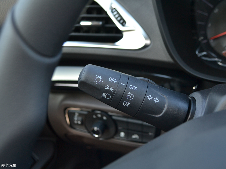 2017GS4 235T ԄӃ򌾫Ӣ