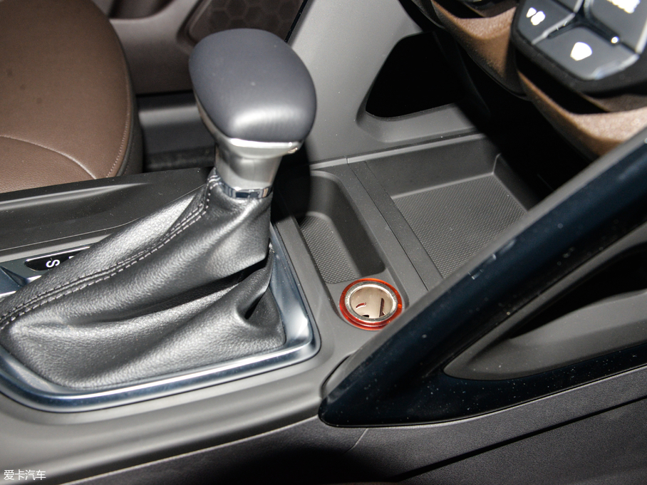 2017GS4 200T G-DCT(q)A