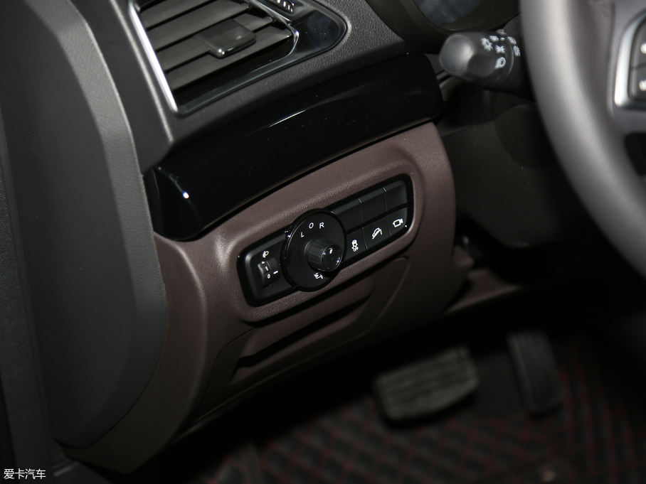 2017GS4 235T ԄӃA