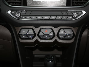 2017200T քӃ(q)Ӣ {(dio){(dio)(ji)