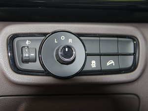 2017200T քӃ(q)Ӣ п؅^(q)