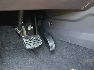 2017235T ԄӃ򌾫Ӣ п؅^