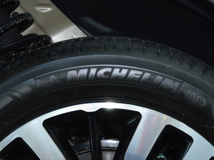 2017235T ԄӃA ݆̥Ʒ