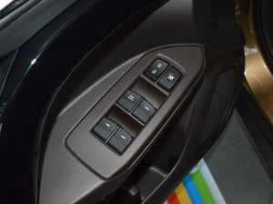 2017235T ԄӃA {܇ƅ^	