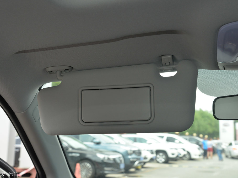 2017GS3 200T Ԅ(dng)A