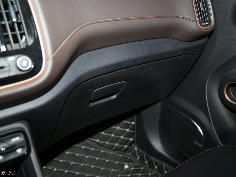 2017GS3 200T Ԅ(dng)A