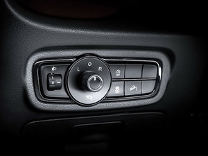 2017200T ԄӺA п؅^