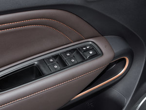 2017200T Ԅ(dng)A {܇ƅ^(q)	