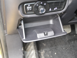 2017200T ԄӺA п؅^