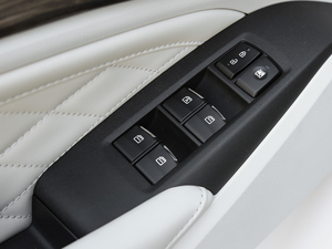 2018320T F {܇ƅ^(q)	