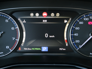 2018款320T 尊贵版 中控区