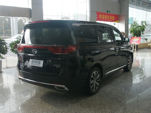 2018款320T 豪华版 整体外观