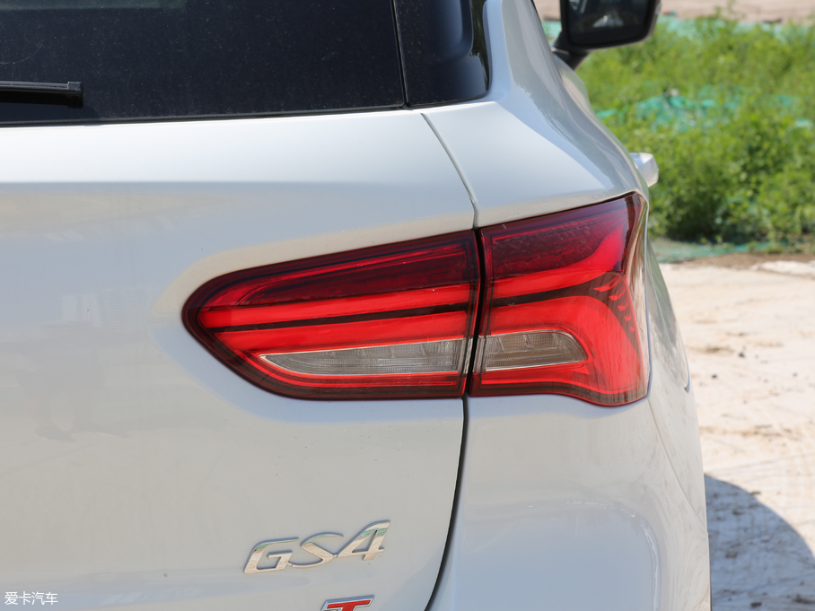 2018GS4 235T ԄӃ(q)Ӣ