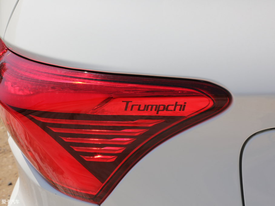 2018GS4 235T ԄӃ򌾫Ӣ