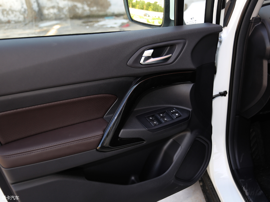 2018�����GS4 235T �Ԅ�(d��ng)���(q��)��Ӣ��