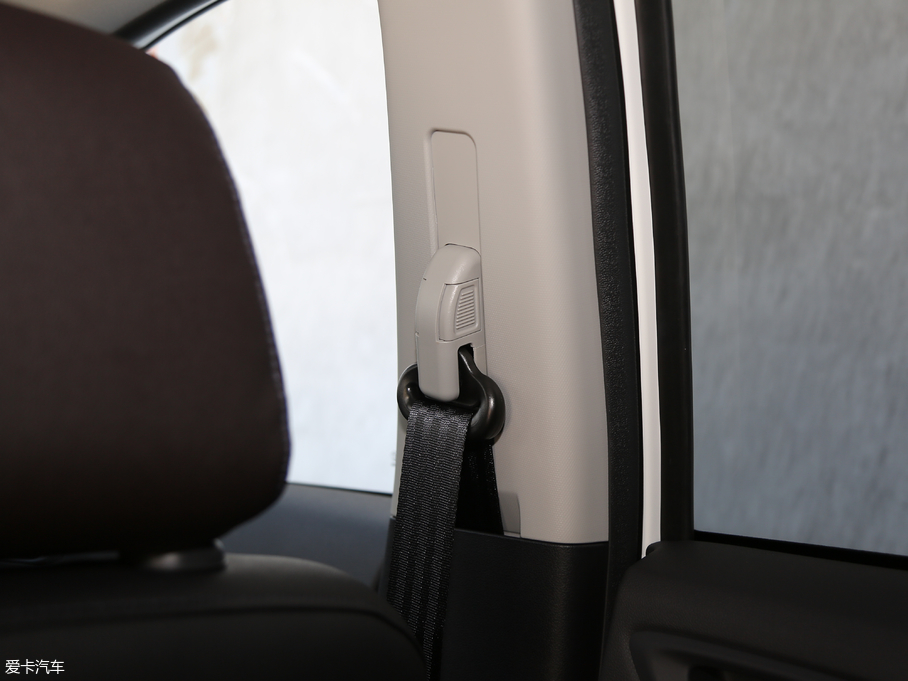 2018�����GS4 235T �ԄӃ�򌾫Ӣ��