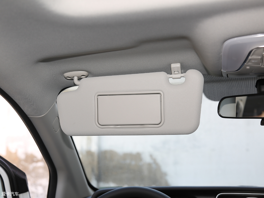 2018�����GS4 235T �ԄӃ�򌾫Ӣ��