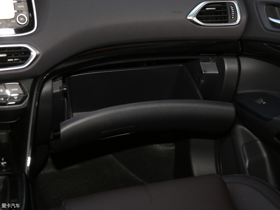 2018�����GS4 235T �ԄӃ�򌾫Ӣ��