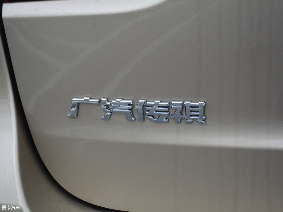 2018GS4 235T ԄӃA