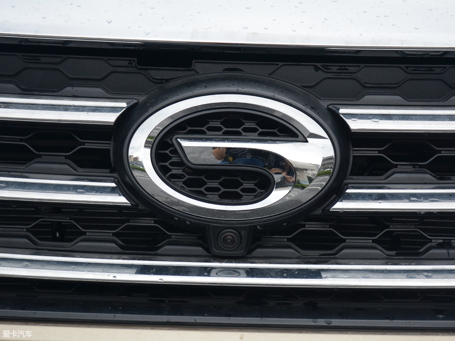 2018GS4 235T ԄӃA