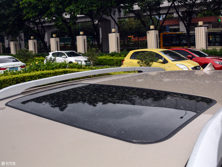 2018GS4 235T ԄӃA