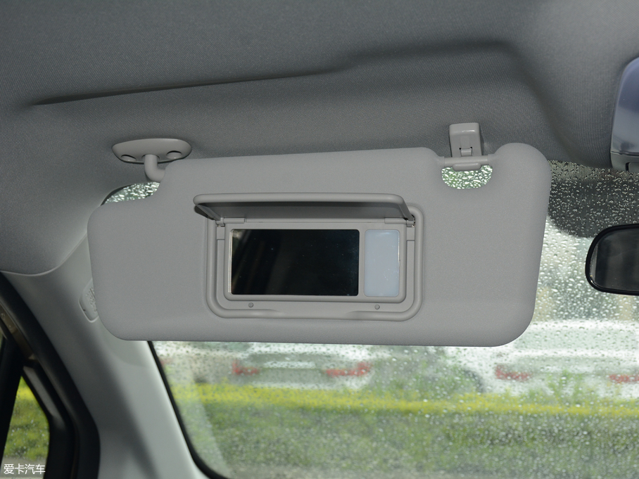 2018�����GS4 235T �ԄӃ����A����