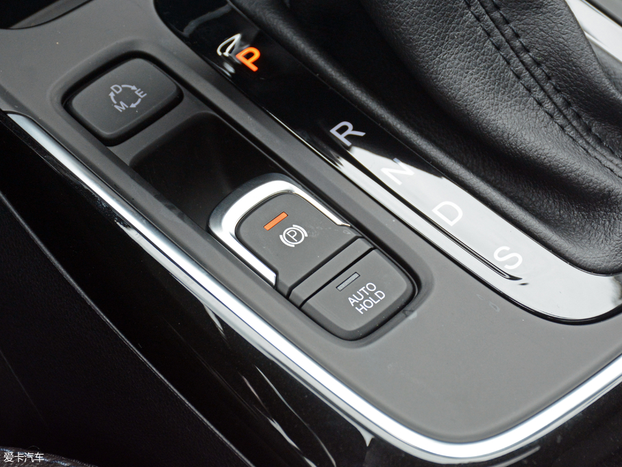 2018GS4 235T ԄӃA