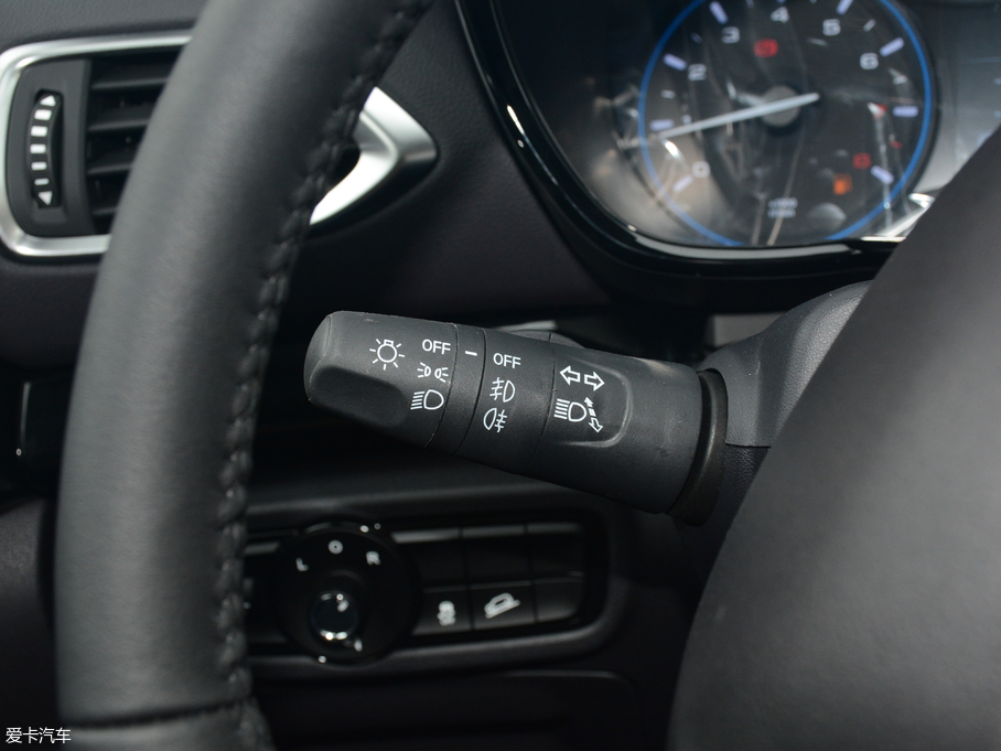 2018GS4 235T ԄӃA