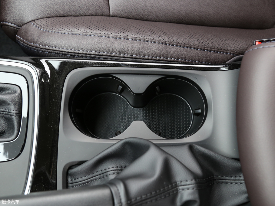 2018GS4 200T G-DCT 򌾫Ӣ