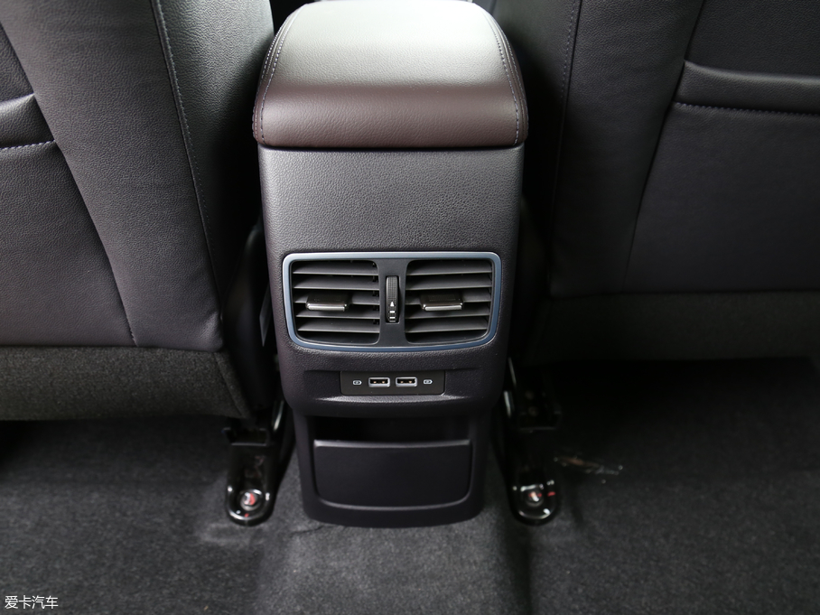 2018�����GS4 235T �ԄӃ��(q��)��Ӣ��