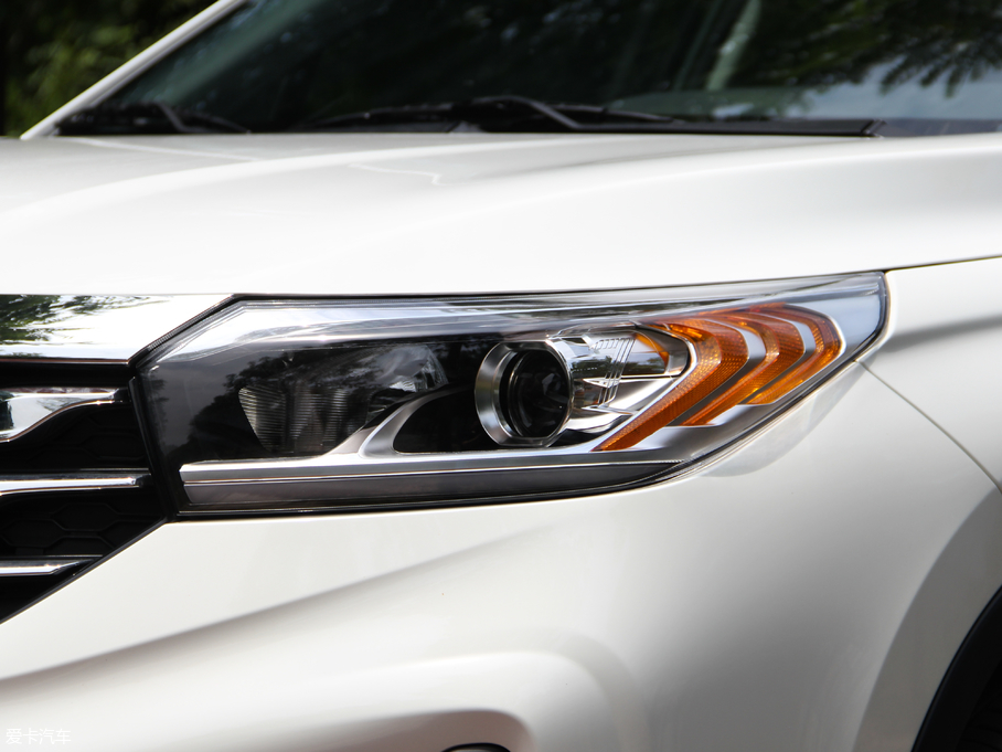 2018GS4 235T ԄӃA