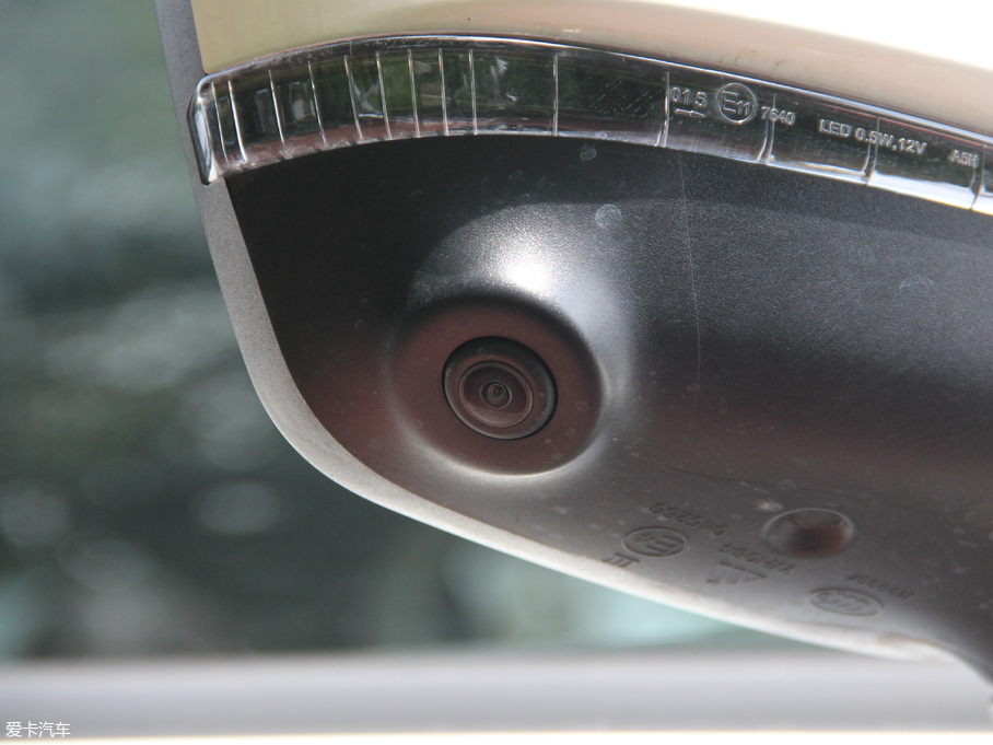 2018GS4 235T ԄӃA